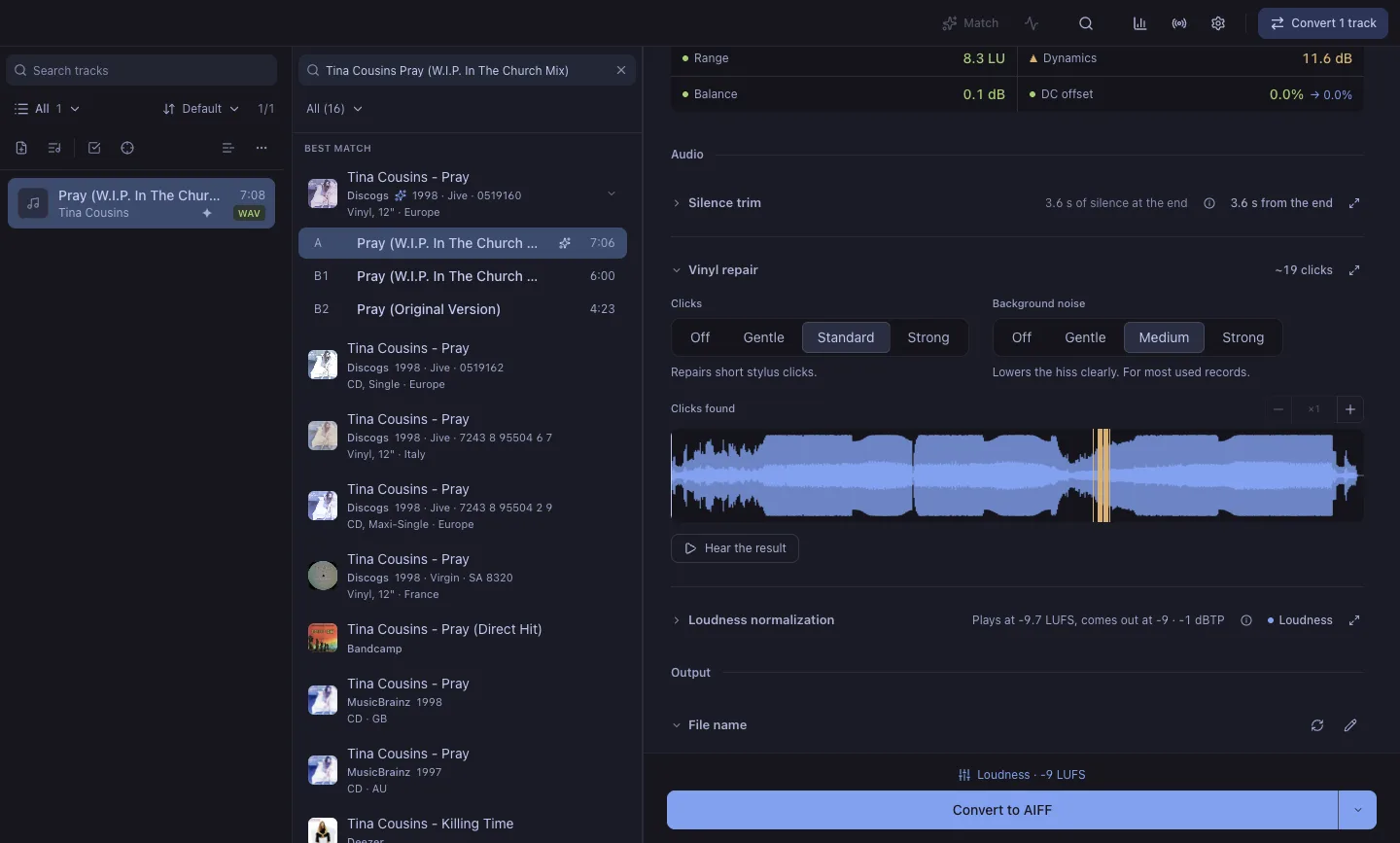 Detected clicks marked on the waveform.